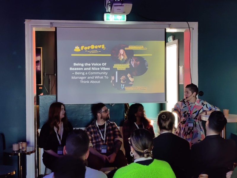 Being the Voice Of Reason and Nice Vibes – Being a Community Manager and What To Think About, with Hanna Fogelberg, Anna Erlandsson, and Jeremy Fielding